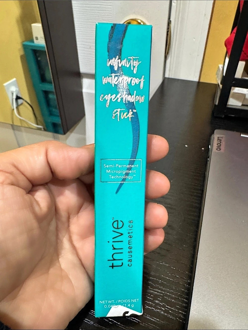 thrive cosmetics Infinity Waterproof Eyeliner Ocean Blue Shimmer shade Joni BNIB